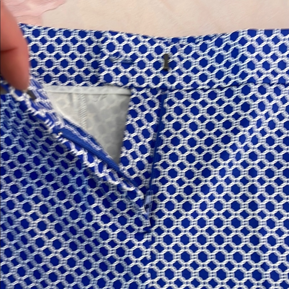 Kenar Blue and White High Waist Shorts with Playful Pattern - Picture 5 of 6